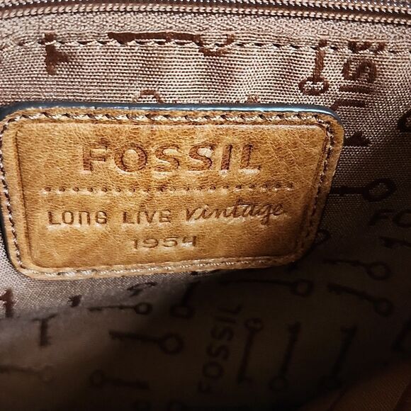 Fossil Leather Bag - Picture 5 of 9